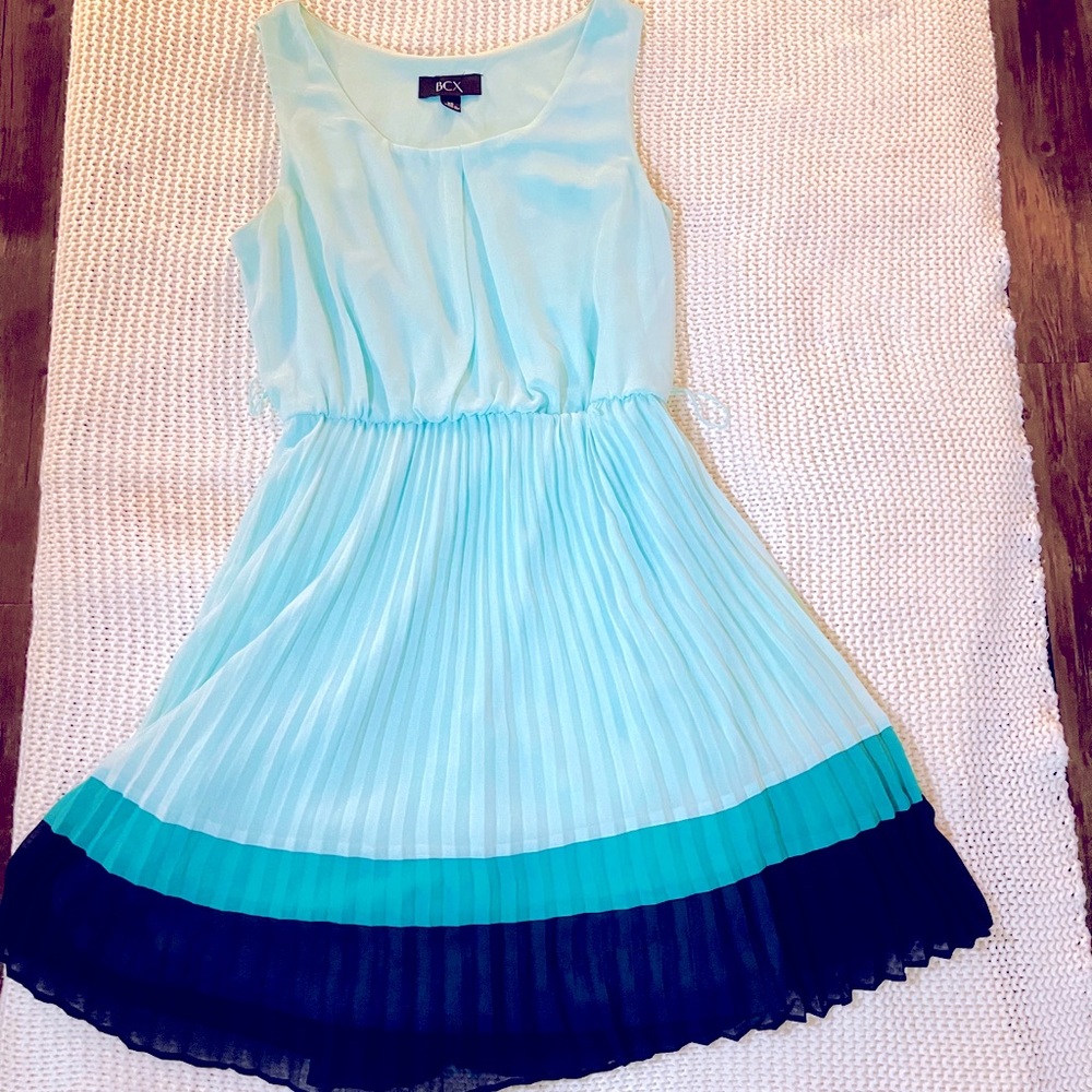 Mini dress